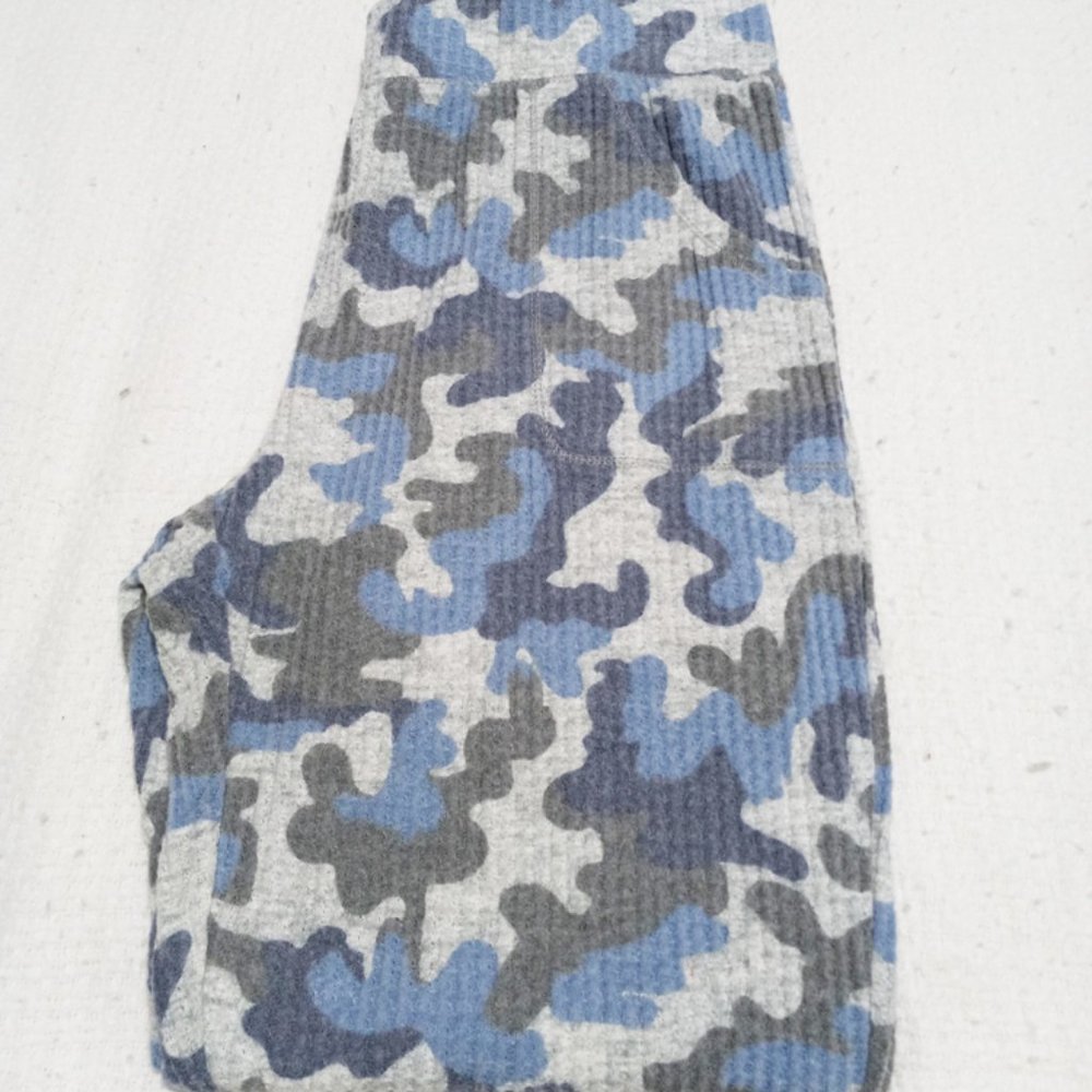 Secret Treasures Medium Waffle Camo Jogger